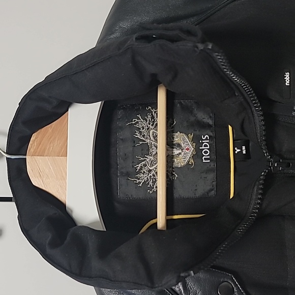 Nobis Ricky Bobby Down Vest - Picture 3 of 4